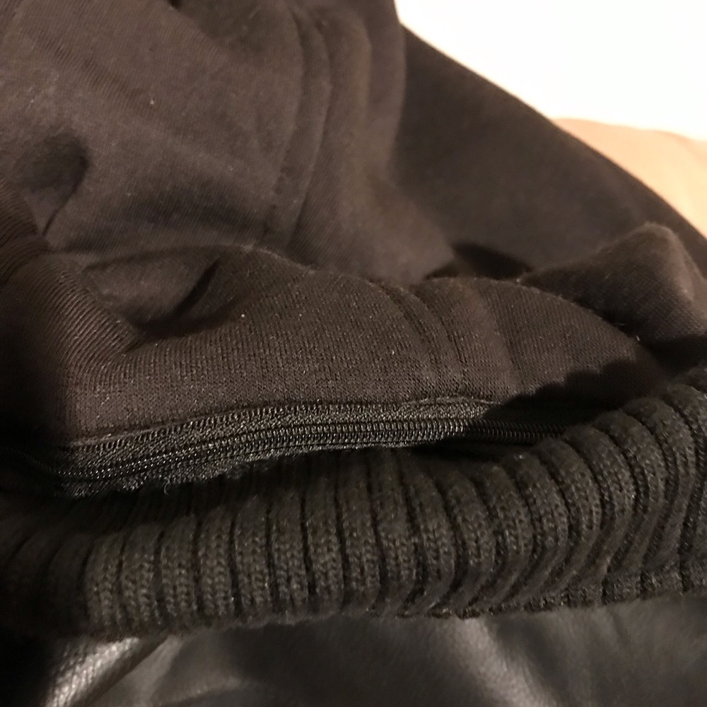 Guess Leather Black Bomber Jacket Size XXL - Picture 4 of 5